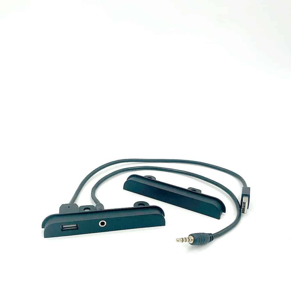 Plastic Ears with USB for TOYOTA